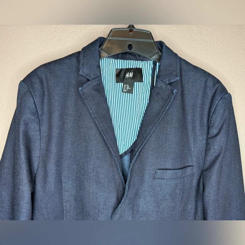 H&M Men's Two-Button Slim Fit Denim Blue Blazer Size 34R Preppy Boho Streetwear